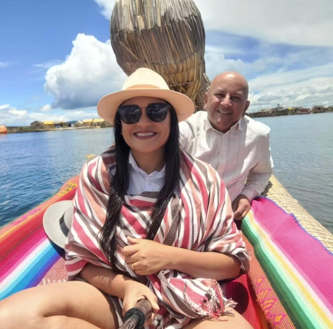 Uros Lodge Peru 푸노 외부 사진