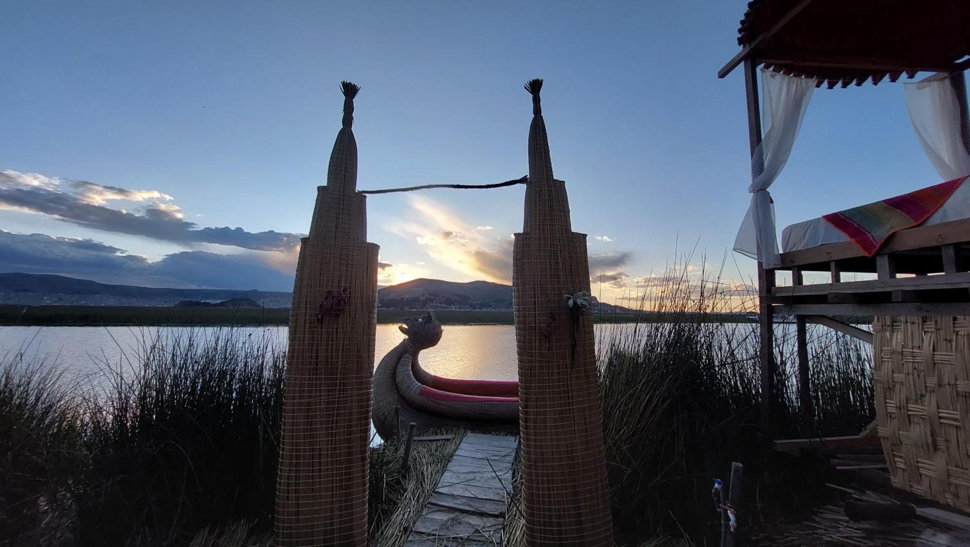 Uros Lodge Peru 푸노 외부 사진