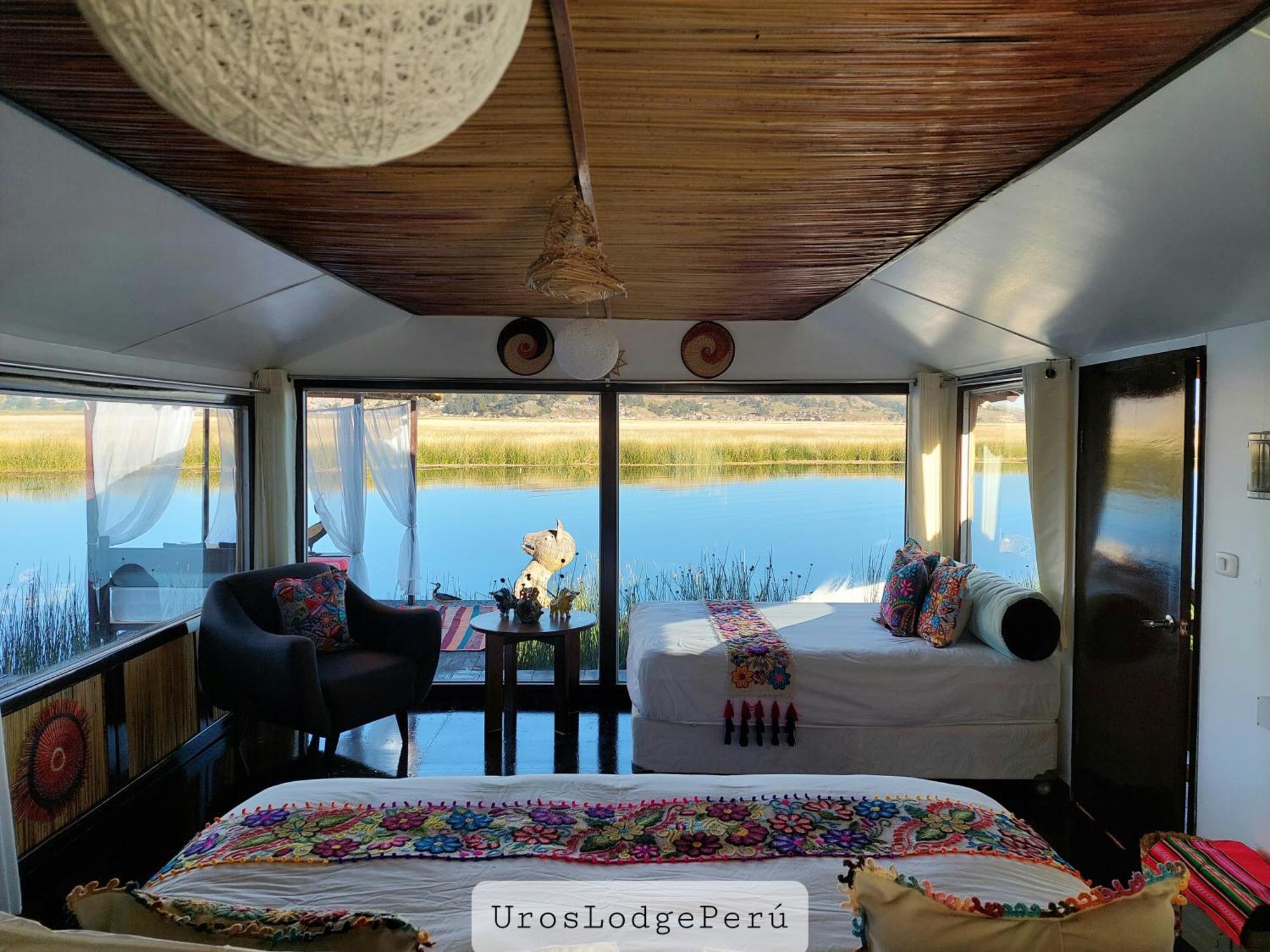 Uros Lodge Peru 푸노 외부 사진